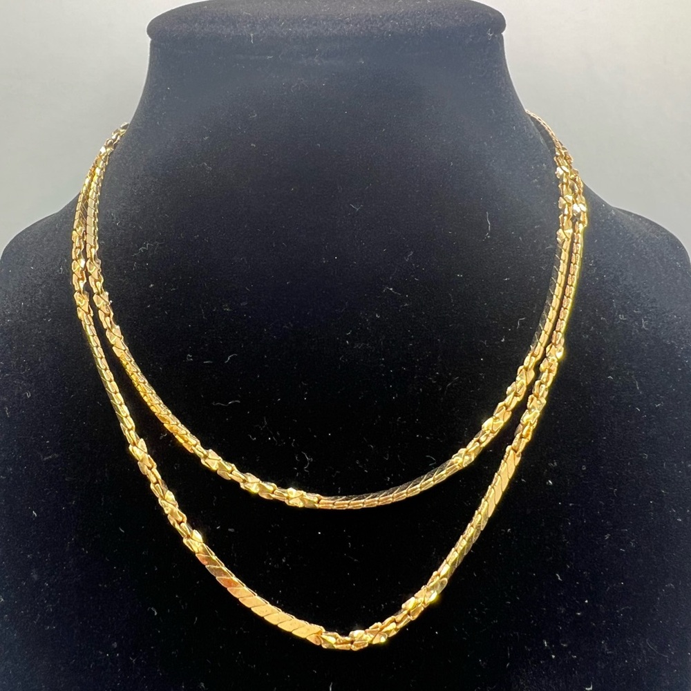 Givenchy Long Rope style Chain - Picture 2 of 6